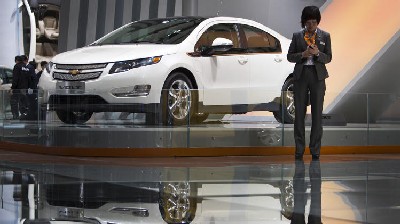 GM to move int'l office from Shanghai to Singapore